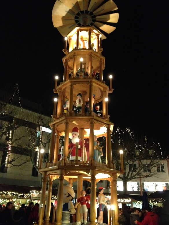 Julepyramide, Mainz.
