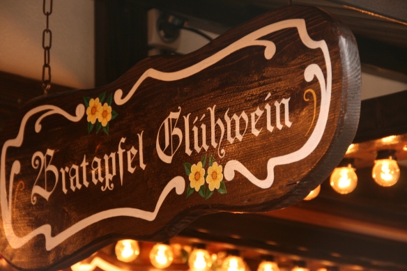 Bratapfel glühwein skilt, Berlin.